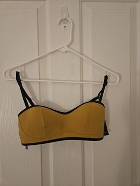 NWT Victoria Secret Yellow Sports Bra with Black Trim